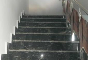 OYO Hotel 4s allows 18 year olds to book a room