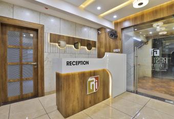 Rest Inn Dormitory allows 18 year olds to book a room