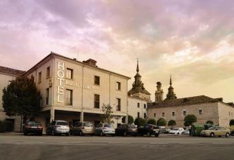 Hotel II Virrey allows 18 year olds to book a room