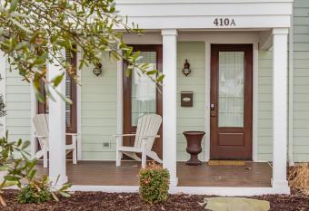 410A The Jetty House has Balcony rooms