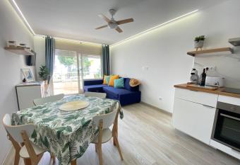 Mar y Mar Fenals allows 18 year olds to book a room