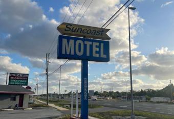 SunCoast Motel allows 18 year olds to book a room