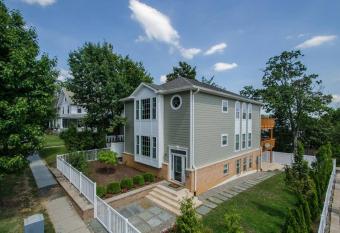 Spacious Family Gathering Home has Balcony rooms