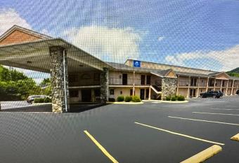 Americas best value inn has Balcony rooms