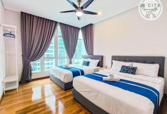 1 Medini Suites By JBcity Home allows 18 year olds to book a room