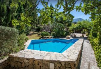 Camp de la Caseta has Balcony rooms