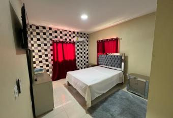 Edificio Ramirez has Balcony rooms