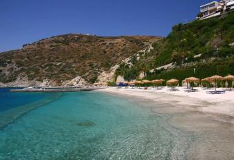 Luxury Seaside Villa,Heraklion Crete has Balcony rooms