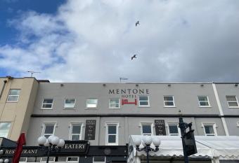 Bay view rooms at Mentone Hotel has Balcony rooms
