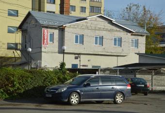                                    allows 18 year olds to book a room