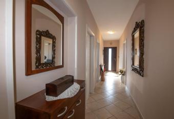 Apartman Elvis has Balcony rooms