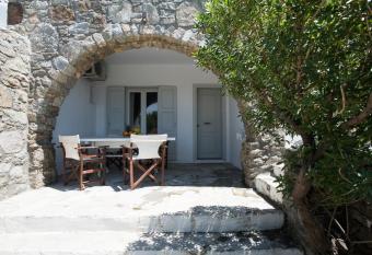 Lea Lodge 3 Mykonos has Balcony rooms