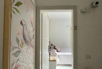 La Dependance ApartHotel Scilla allows 18 year olds to book a room