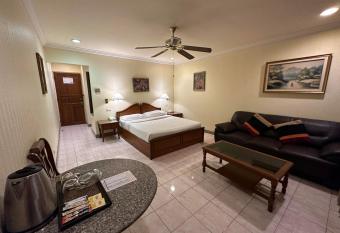 Copa Hotel allows 18 year olds to book a room