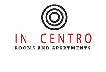 IN CENTRO Rooms and Apartments has Balcony rooms