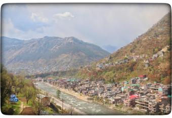 Kullu Manali Homestay has Balcony rooms
