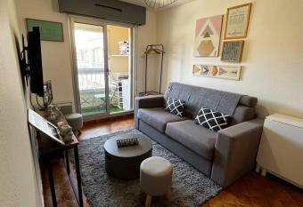 Appartement 2pers Pin Rolland has Balcony rooms