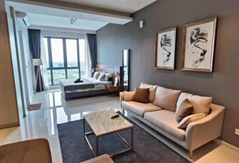 B Home allows 18 year olds to book a room