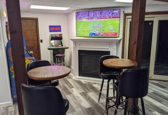 (null) has Balcony rooms