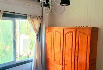 Arco iris allows 18 year olds to book a room