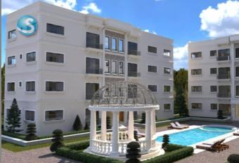 Apartamentos Los Hermanos allows 18 year olds to book a room