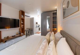 Case Di Lusso Apt17 allows 18 year olds to book a room