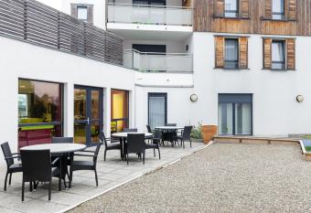 Zenao Appart h  tels Strasbourg allows 18 year olds to book a room