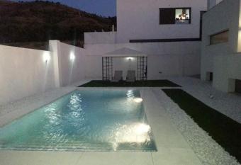 Chalet en urbanizaci  n privada has Balcony rooms