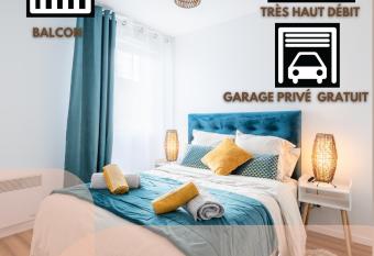 Le Nid Douillet T2, Wifi, Parking priv   gratuit has Balcony rooms