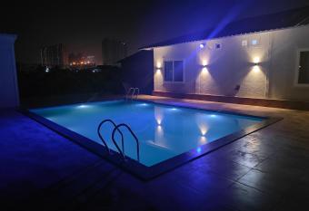 Country farms has Balcony rooms