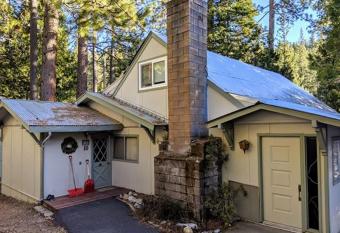 Cabin #10 has Balcony rooms