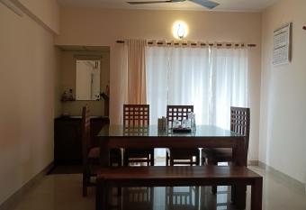 Flat in Aluva Bodhis Nest 9km from Airport has Balcony rooms