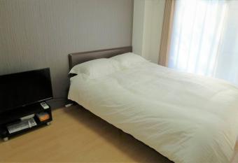 #02 Osaka23min Gionshijo45min FreeWi-Fi            W             allows 18 year olds to book a room