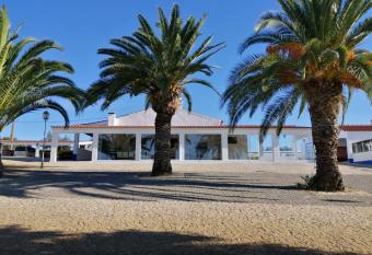 Monte da Pechincha has Balcony rooms