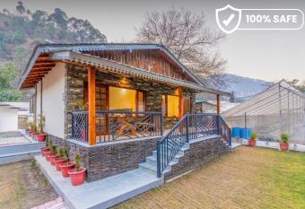 SaffronStays Kurmavana, Bhimtal - luxury cottage with pool and lawn - All clear roads has Balcony rooms