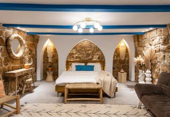 Santorini allows 18 year olds to book a room