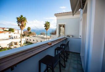 Lepanto Xenia Apartments 3F has Balcony rooms