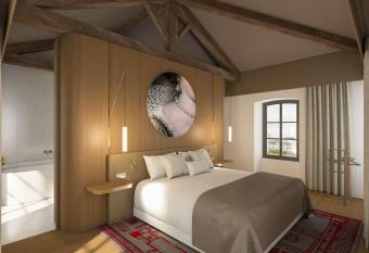 Domaine Reine Margot Paris - Issy MGallery Collection has Balcony rooms