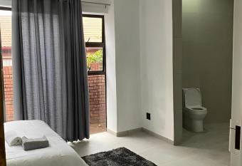 63 Lodging Villa allows 18 year olds to book a room