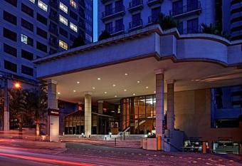 Mercure Sao Caetano do Sul allows 18 year olds to book a room