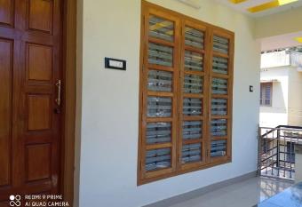 Sree Ambady Home stay has Balcony rooms