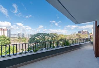 LIV - Apartamento 601 has Balcony rooms