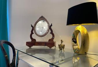 CASA SIMONETTA has Balcony rooms