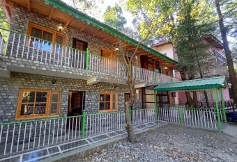 Veda Resort Nainital has Balcony rooms