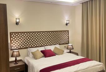 Relax Guest House has Balcony rooms