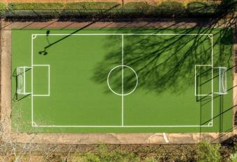 Airy & Luxurious 2 King Bed Apartment   Minutes to Uptown! has Balcony rooms