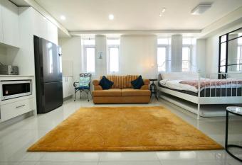 City Beach Studio allows 18 year olds to book a room