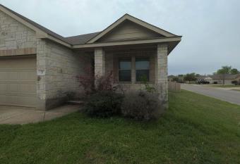 (null) has Balcony rooms