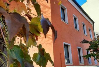 Parkside Appartement has Balcony rooms