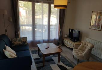 Charmant T2 terrasse vue Canigou has Balcony rooms